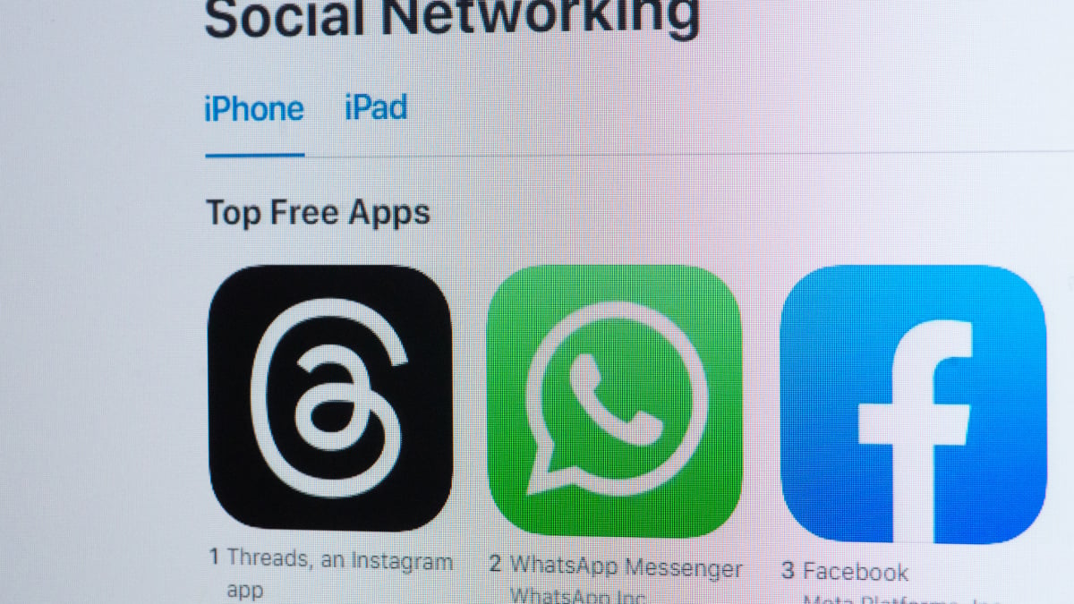 Batalla en China: Apple vs WhatsApp. ¿Quién ganará