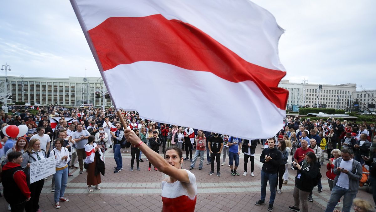 telegram changes emoji of belarus flag in solidarity with protesters.jpg